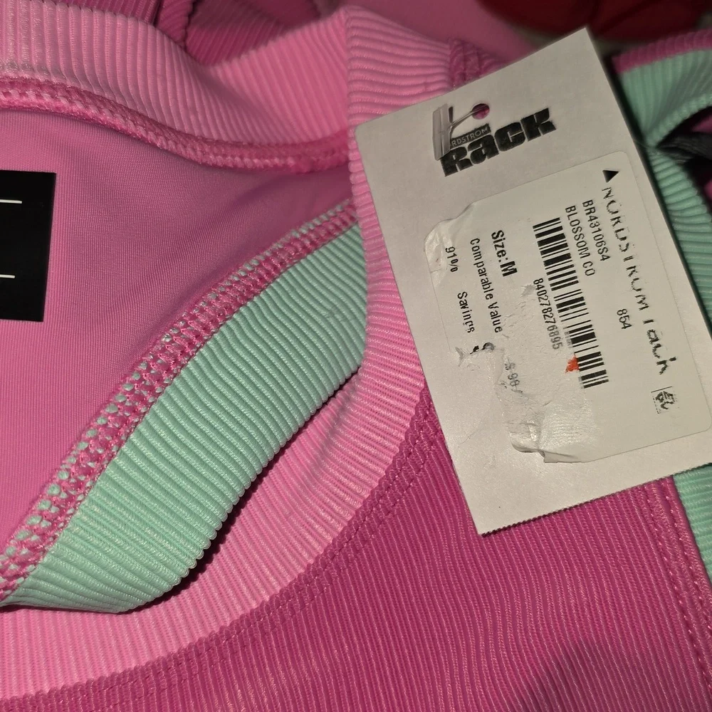 NWT Beach Riot Sport Colorblock Racer Back Crop Top - Picture 6 of 8